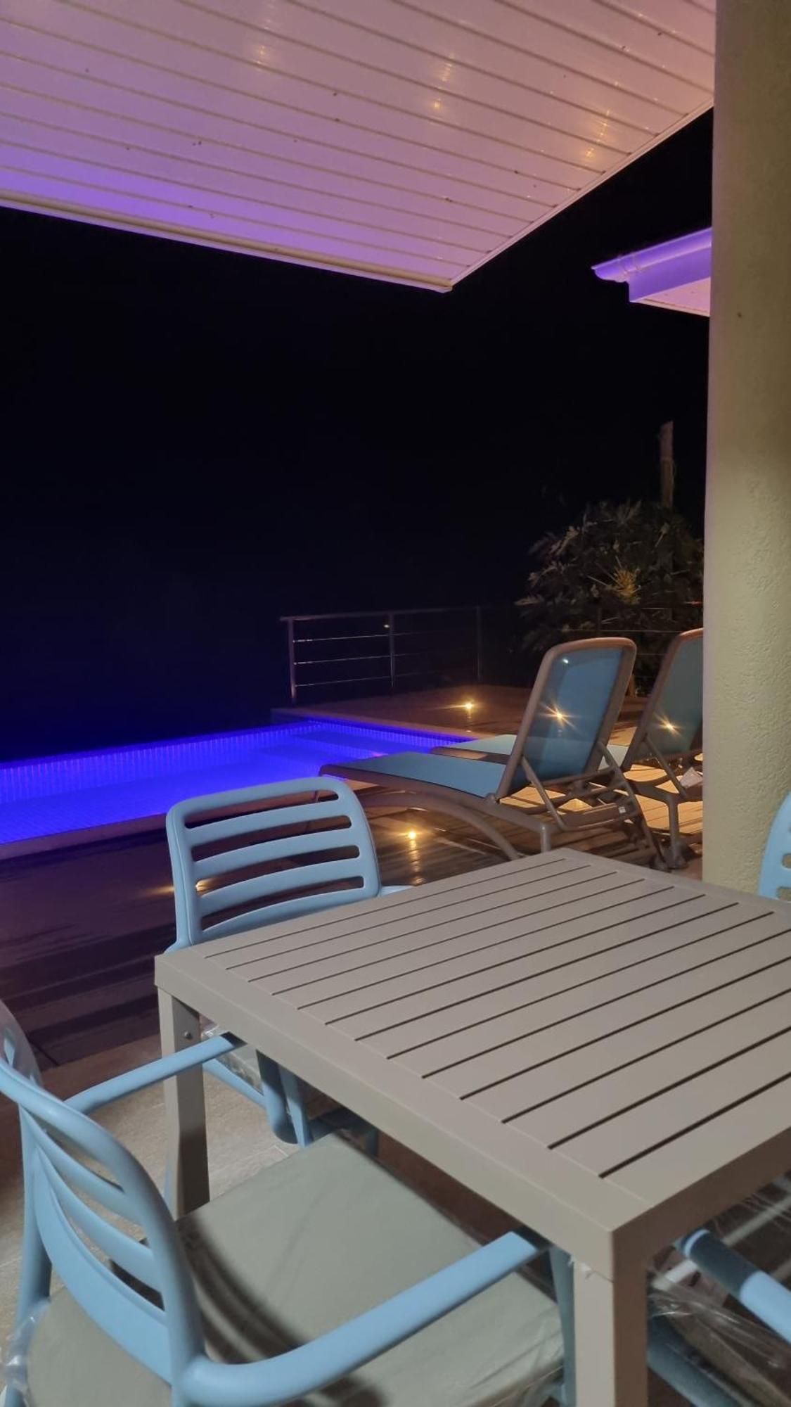 Tranquility Villas Baie Sainte Anne Bagian luar foto